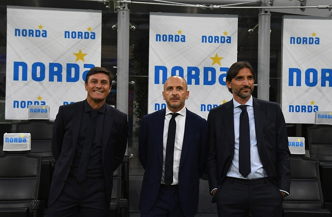 国米总监:祝孔蒂在热刺一切顺利 很快续约巴雷拉